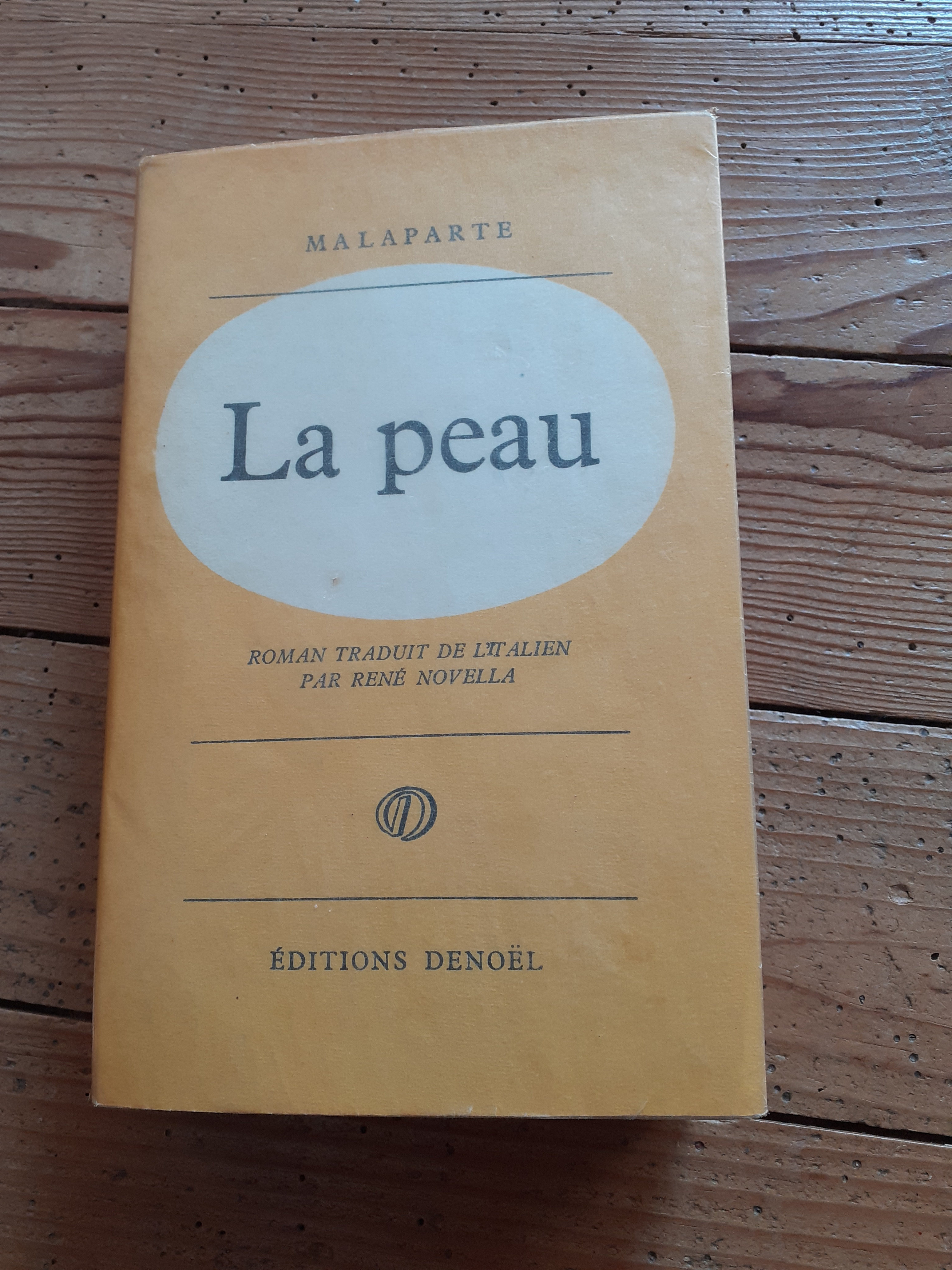 La Peau Achat Vente Livres Anciens Rares puis s La Bataille Des la-peau-achat-vente-livres-anciens-rares-puis-s-la-bataille-des